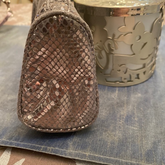 Limited Edition Michael Kors Gunmetal Metallic Cosmetic Clutch Bag - Picture 6 of 15